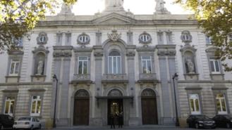 La Sala del TS que aprobó que la banca pague el impuesto falló lo contrario hace un año