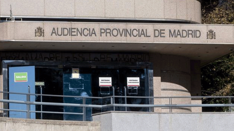 Siete trinitarios se sientan en el banquillo por el intento de asesinato de dos personas al grito de 'patria'
