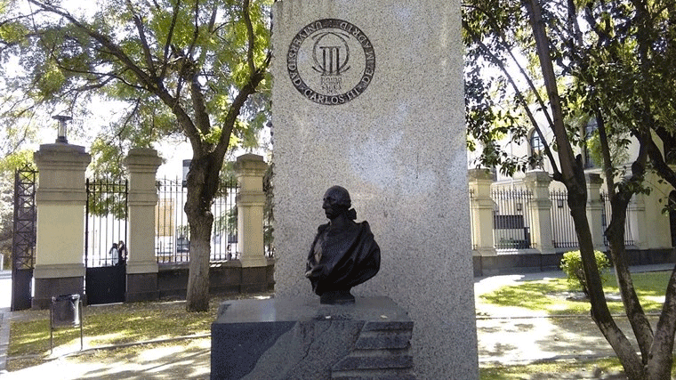 Abierto el plazo para solicitar las Becas Alumni UC3M de 3.000 euros por curso