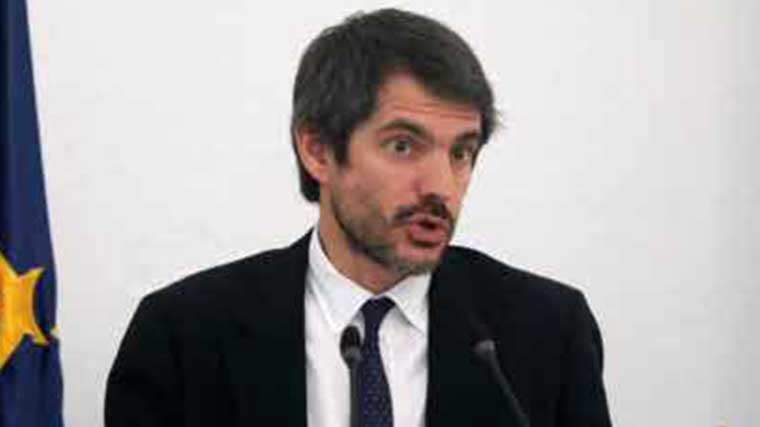 Urtasun acusa al Gobierno de Ayuso de 'cesurar' el Círculo de Bellas Artes al rebajar su financiación