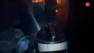 Bomberos apagan incendio en chatarrería de Mejorada del Campo