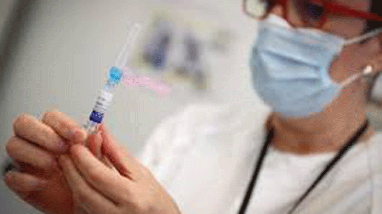 Madrid prorroga la campaña de vacunación de la gripe hasta el 15 de febrero
