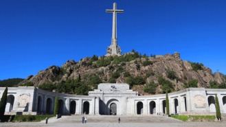 Familiares del Valle de los Caídos, al Defensor del Pueblo por retraso en exhumaciones