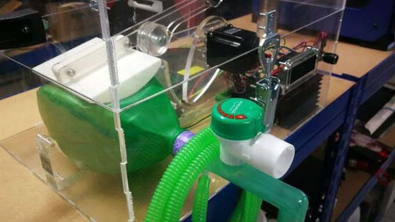 Vecinos crean un grupo para aglutinar ideas e imprimir respiradores 3D