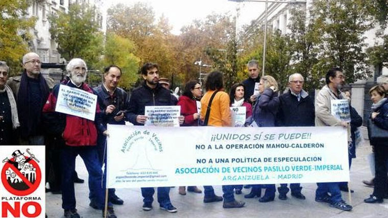 Vecinos de Arganzuela piden a la alcaldesa que se alie contra la `Operación Calderón´