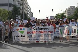 Vecinos de El Cañaveral se movilizan con la campaña 'Seis meses, seis motivos' para exigir más dotaciones