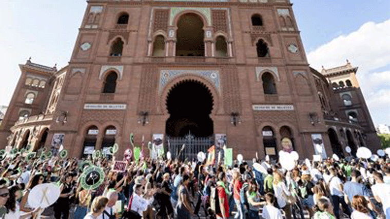 PACMA convoca la manifestación antitaurina 'más grande del año' frente a Las Ventas este sábado