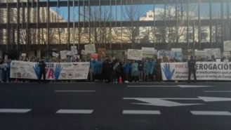 400 veterinarios se manifiestan contra la Ley del Medicamento, es 