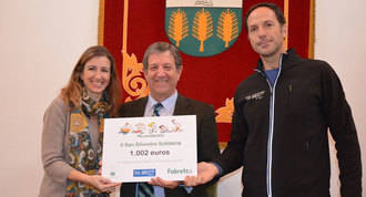 Partida entrega los 1.000 de la San Silvestre Solidaria a Fabretto