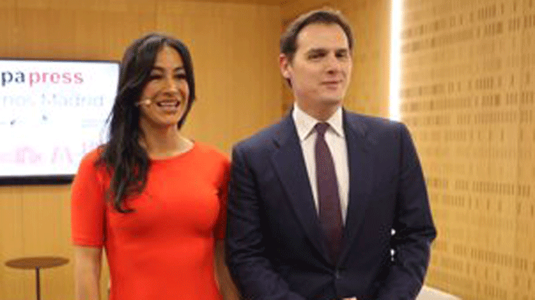 Albert Rivera y Villegas arropan a Villacís en un desayuno informativo con ausencia de sus ediles