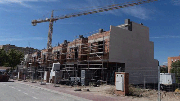La EMVS, con 9.082 pisos, lidera el ranking de vivienda pública y supera a Barcelona