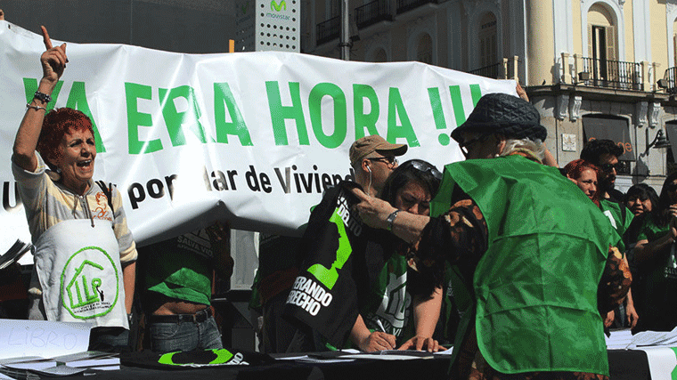 Los promotores de la ILP por el derecho a la vivienda piden en la Asamblea su aprobación